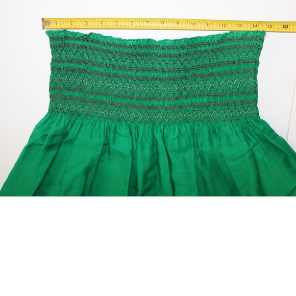 BCBG Max Azria Skirt - Green with Flower Design - Waist 30 - Length 18.5 - Picture 5 of 14